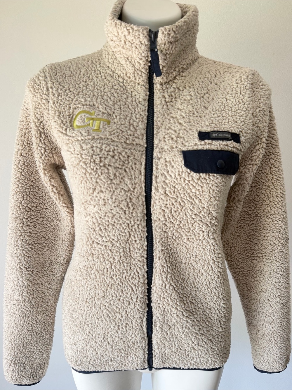 Columbia Women’s Beige Sherpa Zip-Up Georgia Tech Jacket